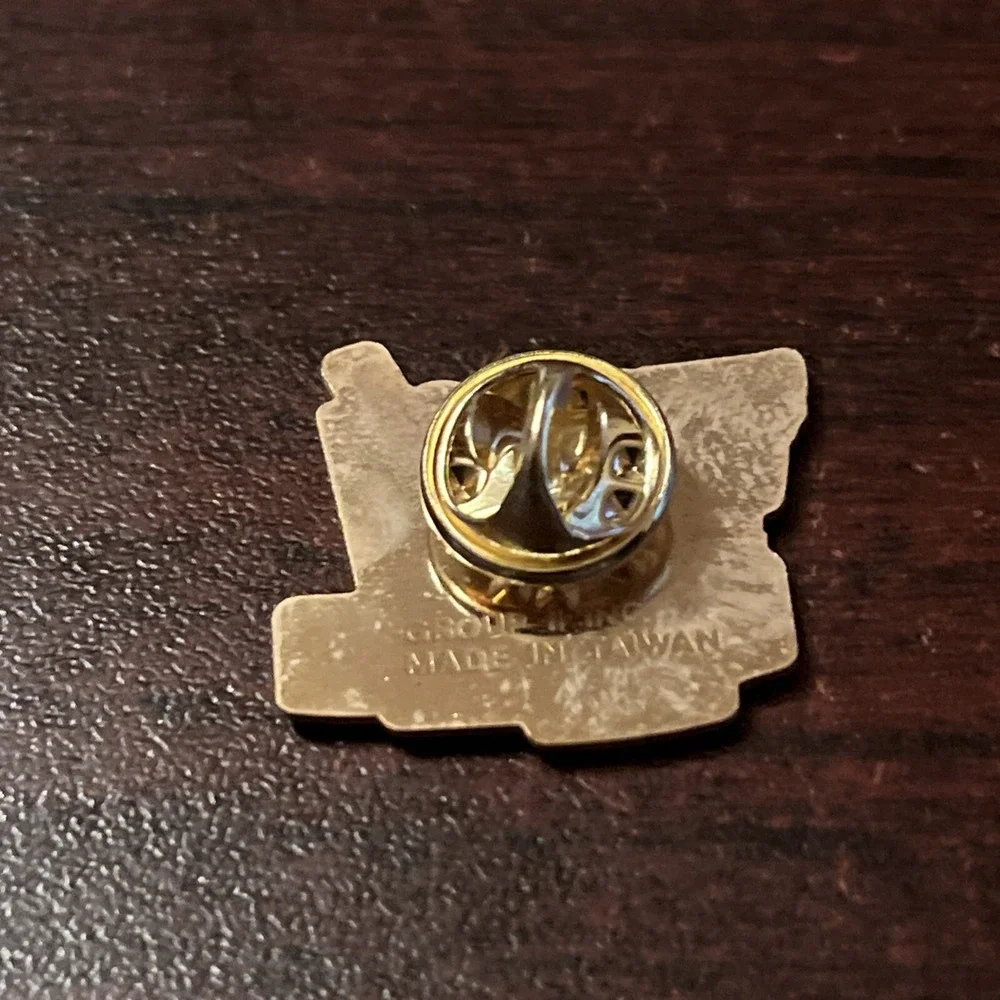 McDonald's Super Size It's A Big Deal Employee Lapel Hat Pin‎